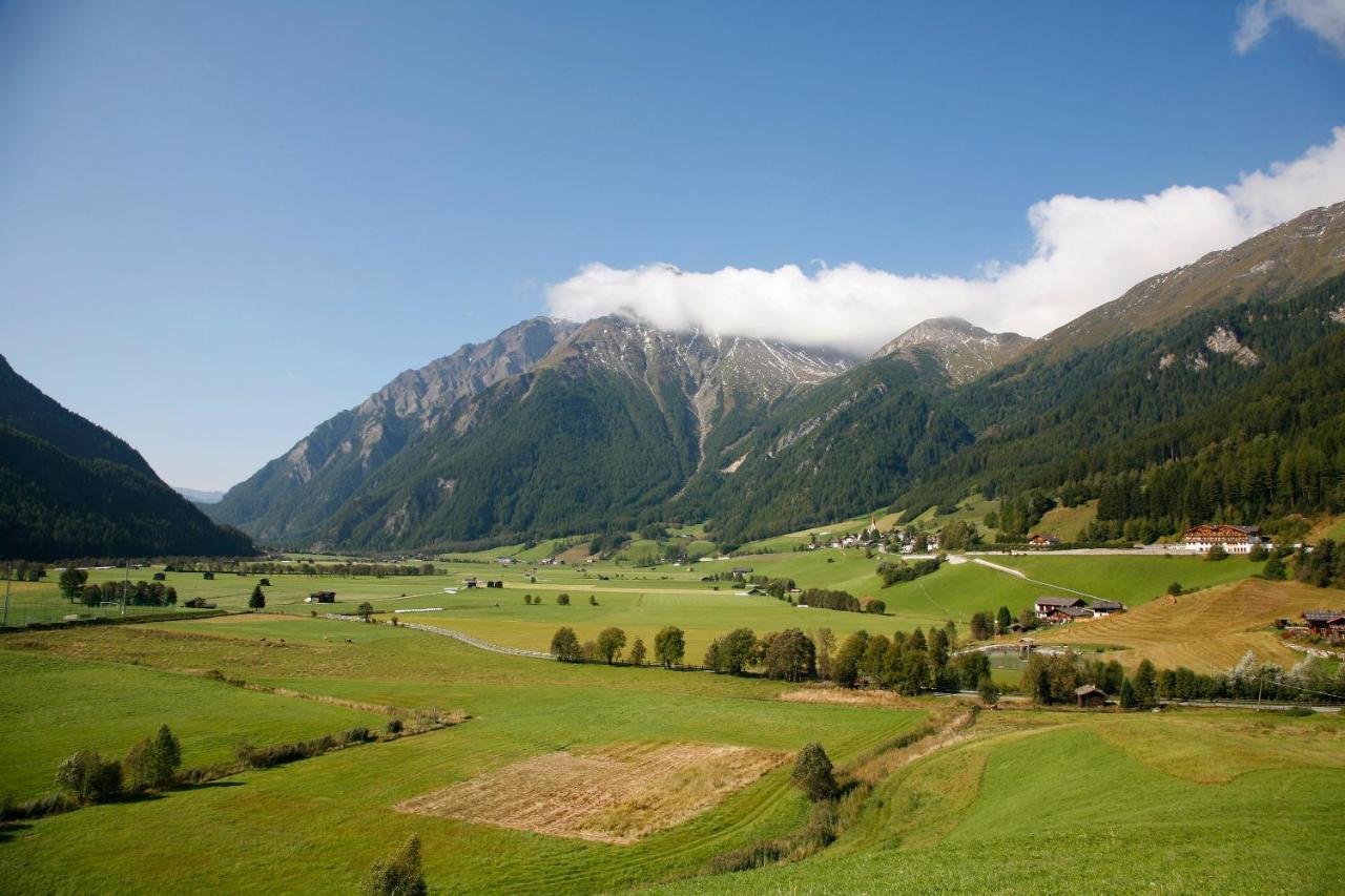 Hotel Kranebitt Val di Vizze Exterior photo