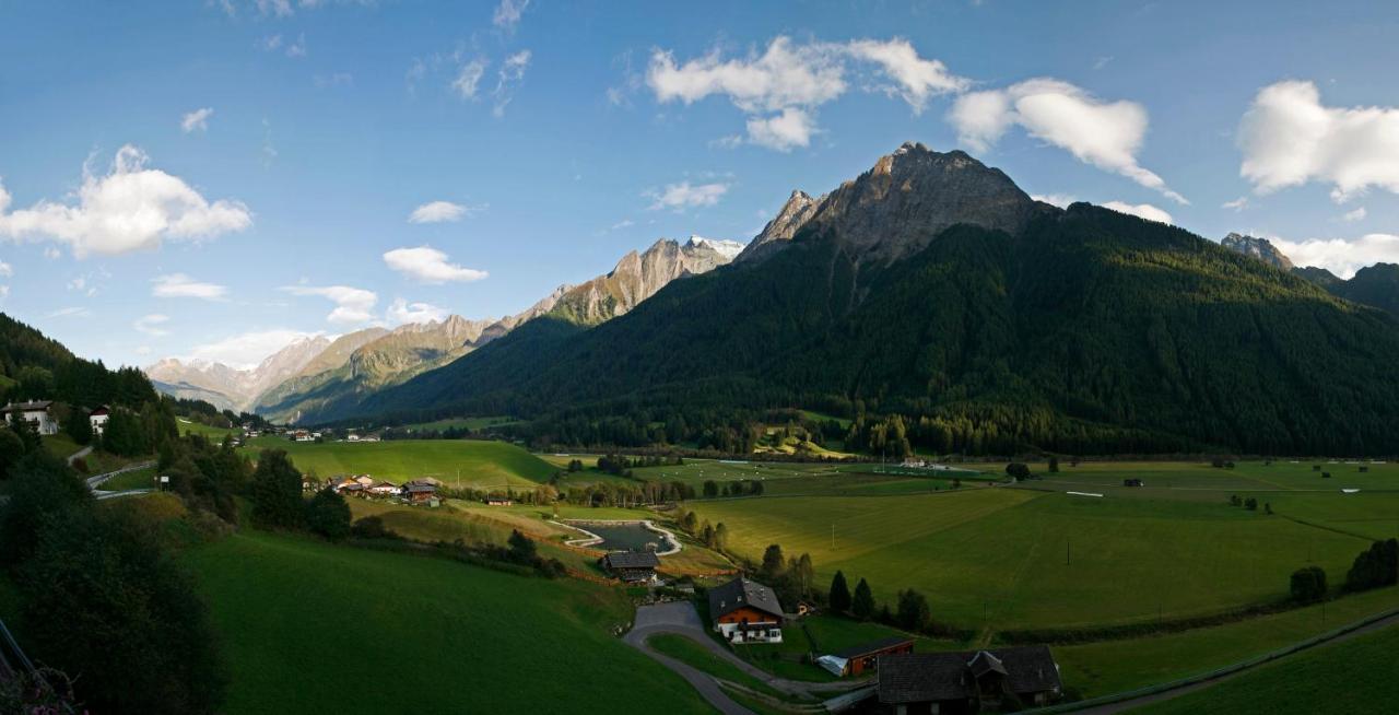 Hotel Kranebitt Val di Vizze Exterior photo