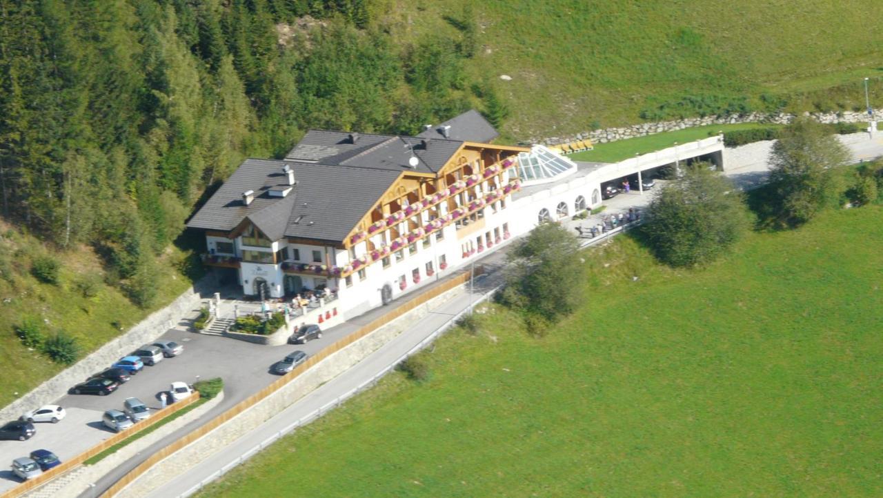 Hotel Kranebitt Val di Vizze Exterior photo